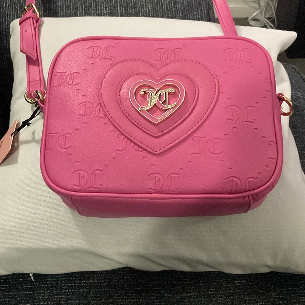 NWT Juicy Couture Pink Only You N Me Camera Crossbody Bag (Pink) ** NO RETURNS
